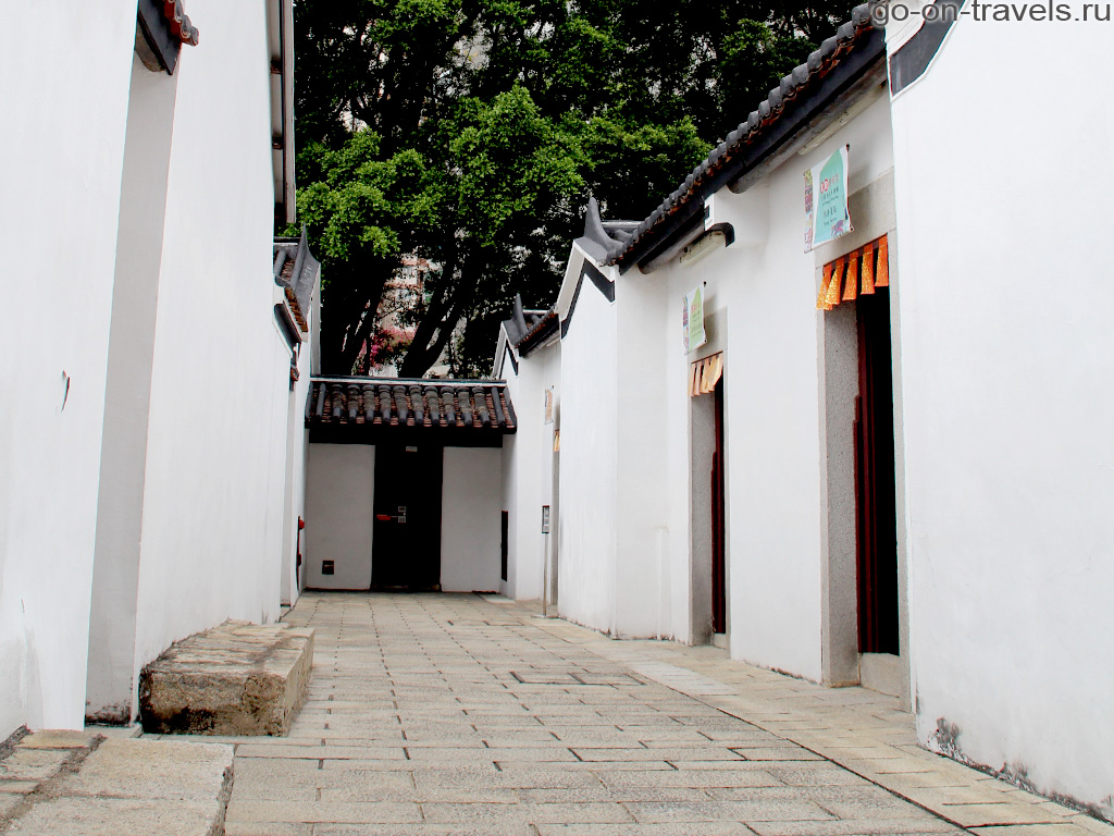 Деревня-музей Сам Тунг Ук (Гонконг)
